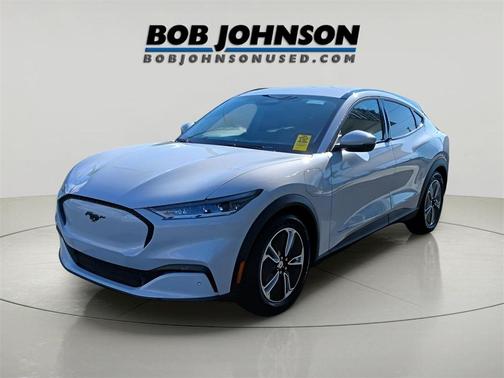 2022 Ford Mustang Mach-E Select