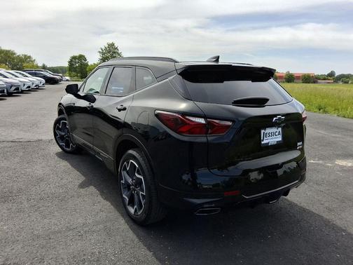 Black 2022 Chevrolet Blazer RS