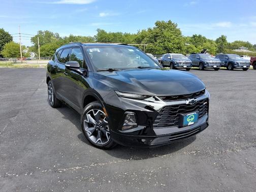 Black 2022 Chevrolet Blazer RS