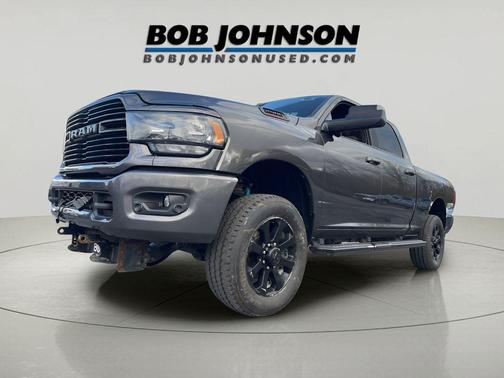 2021 RAM 2500 Big Horn Crew Cab 4x4 6'4' Box