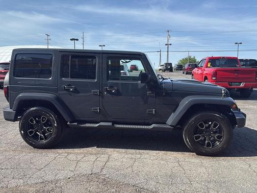 Rhino Clearcoat 2018 Jeep Wrangler JK Unlimited Altitude