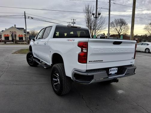 2025 Chevrolet Silverado 1500 LS