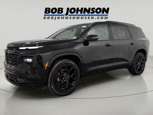 Mosaic Black Metallic 2026 Chevrolet Traverse RS