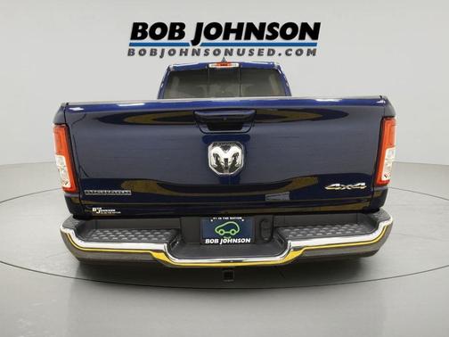 Patriot Blue Pearlcoat 2022 RAM 1500 Big Horn/Lone Star