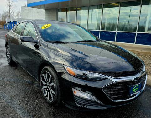 2025 Chevrolet Malibu FWD RS