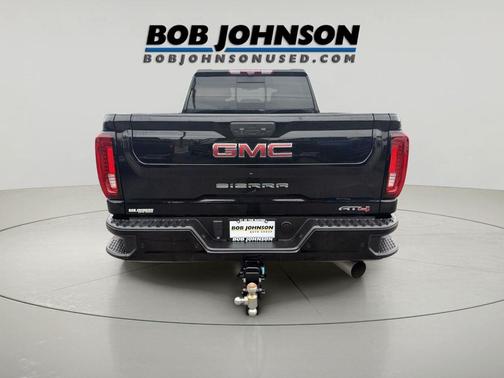 2023 GMC Sierra 2500 AT4