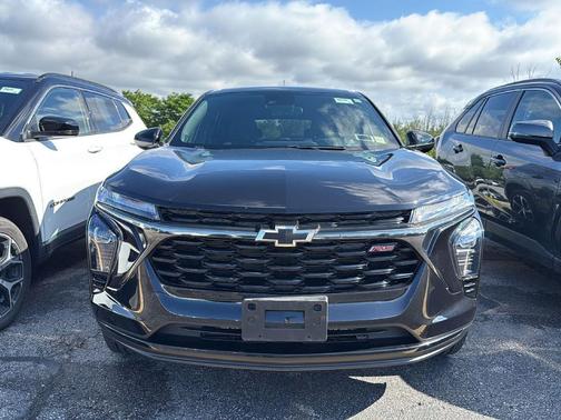 Mosaic Black Metallic 2024 Chevrolet Trax FWD 1RS