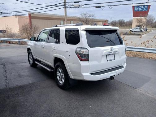 White 2022 Toyota 4Runner SR5 Premium