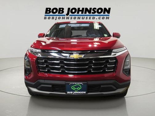 Radiant Red Tintcoat 2025 Chevrolet Equinox 1LT