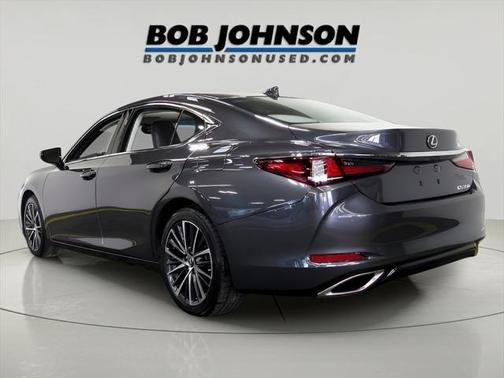 2022 Lexus ES 350 Base