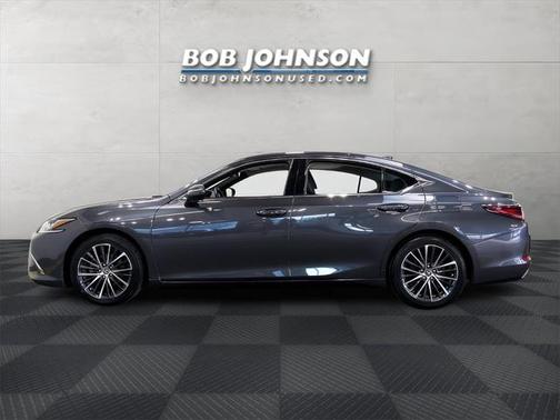 2022 Lexus ES 350 Base
