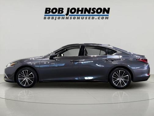 2022 Lexus ES 350 Base