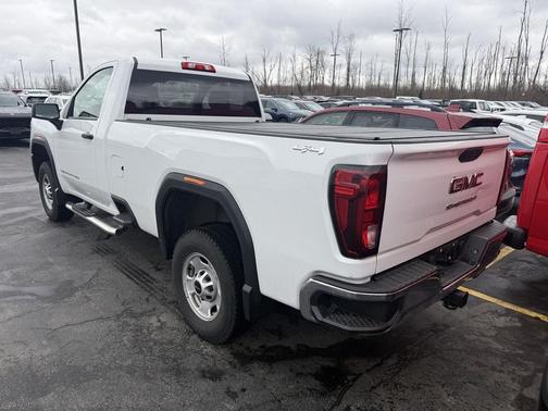 Summit White 2024 GMC Sierra 2500 Pro