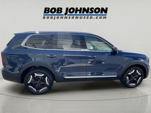 Midnight Lake Blue 2024 Kia Telluride S
