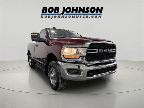 2024 RAM 2500 Tradesman Regular Cab 4x4 8' Box