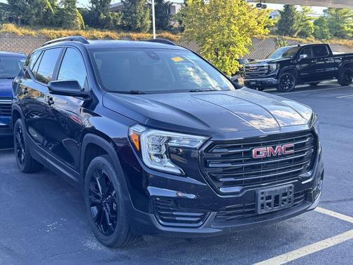 2022 GMC Terrain SLE