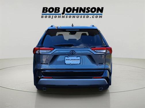 2025 Toyota RAV4 Hybrid SE