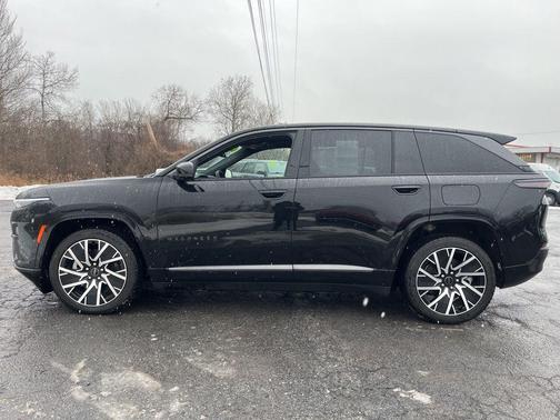 2025 Jeep Wagoneer S Limited