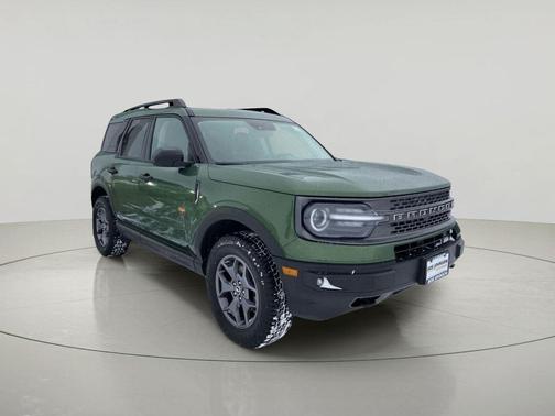 Eruption Green Metallic 2023 Ford Bronco Sport Badlands