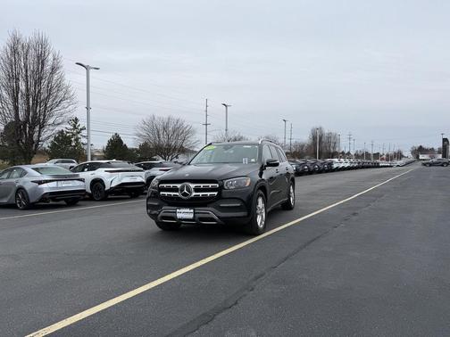 2020 Mercedes-Benz GLS 450 4MATIC