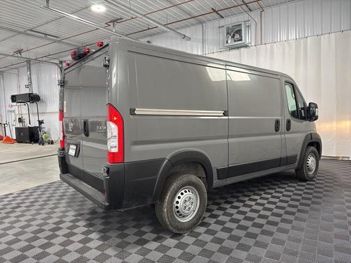 2025 RAM ProMaster 1500 Low Roof