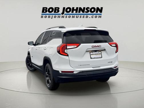 2022 GMC Terrain AWD AT4