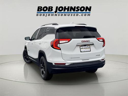 2022 GMC Terrain AWD AT4