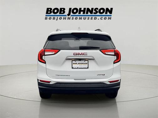 2022 GMC Terrain AWD AT4