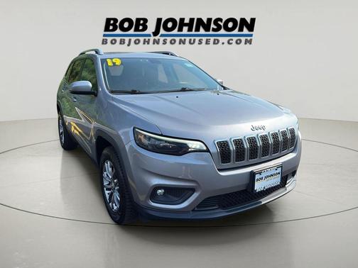 Billet Silver Metallic Clearcoat 2019 Jeep Cherokee Latitude Plus