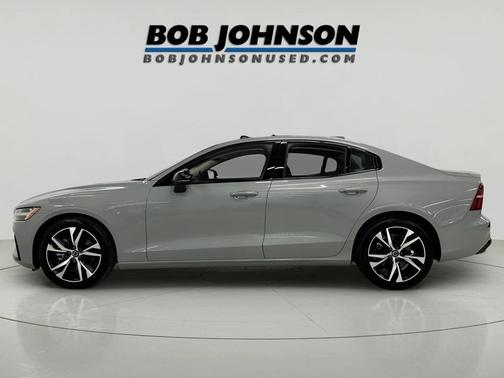 2025 Volvo S60 B5 Core