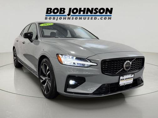 2025 Volvo S60 B5 Core