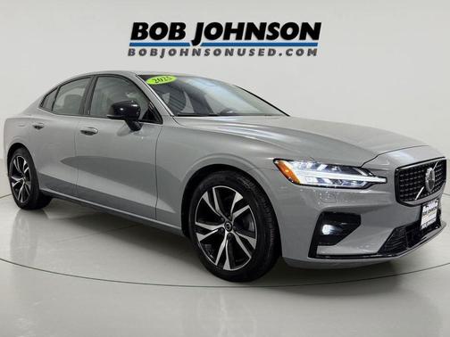 2025 Volvo S60 B5 Core