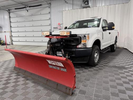 Oxford White 2022 Ford F-250 XL