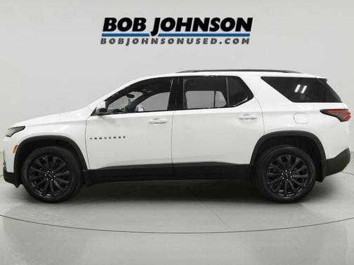Summit White 2023 Chevrolet Traverse RS