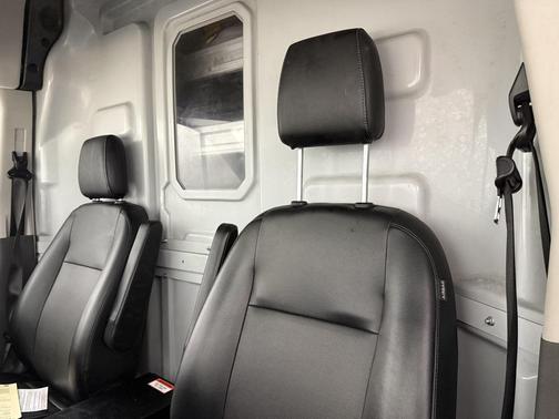 2020 Ford Transit-250 Base
