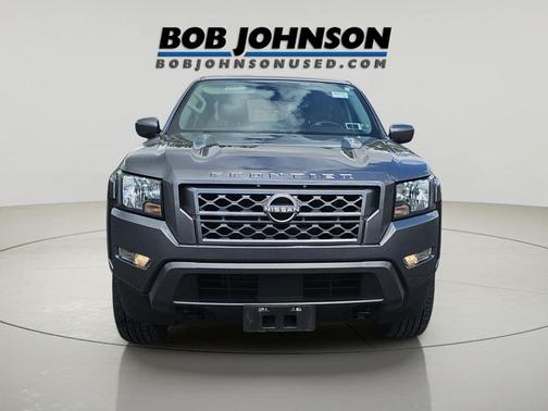 Gun Metallic 2022 Nissan Frontier SV