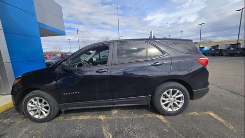 Midnight Blue Metallic 2020 Chevrolet Equinox LS