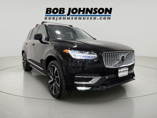 Onyx Black Metallic 2023 Volvo XC90 B5 Plus