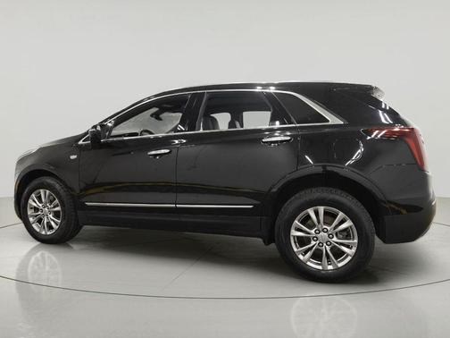 Stellar Black Metallic 2020 Cadillac XT5 Premium Luxury
