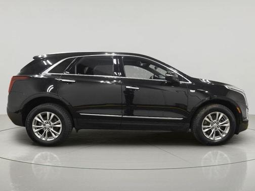 Stellar Black Metallic 2020 Cadillac XT5 Premium Luxury