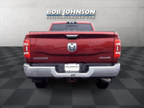 2022 RAM 2500 Laramie Crew Cab 4x4 6'4' Box