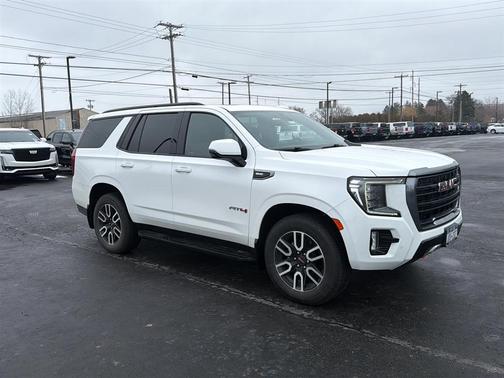 2022 GMC Yukon 4WD AT4
