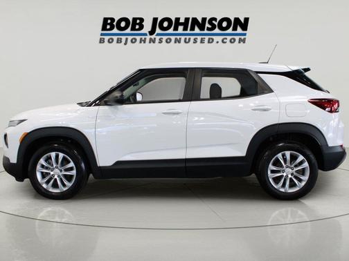 Summit White 2023 Chevrolet Trailblazer LS