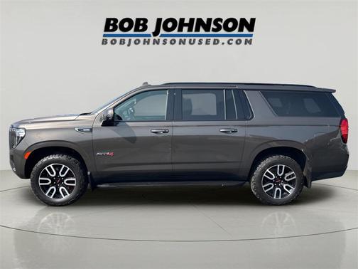 2021 GMC Yukon XL 4WD AT4