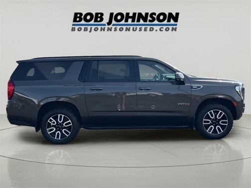 2021 GMC Yukon XL 4WD AT4