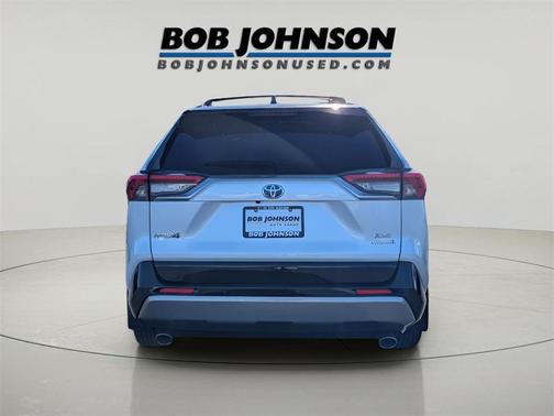 2023 Toyota RAV4 Hybrid SE