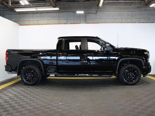 Black 2025 Chevrolet Silverado 2500 LT