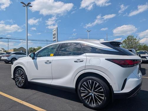 Eminent White Pearl 2024 Lexus RX 350 Premium Plus