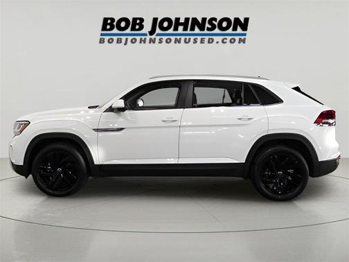 2022 Volkswagen Atlas Cross Sport 2.0T SE w/Technology 4MOTION