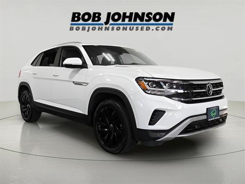 2022 Volkswagen Atlas Cross Sport 2.0T SE w/Technology 4MOTION